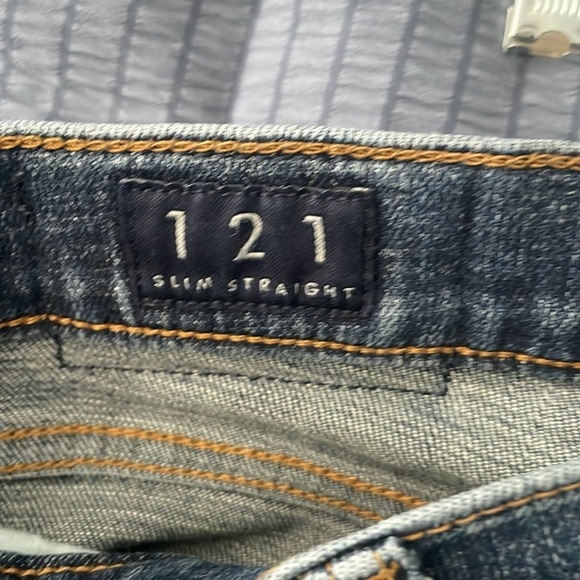 Lucky Brand 33/32 length denim jeans. Just like new, worn twice. Slim straight. - Picture 5 of 5